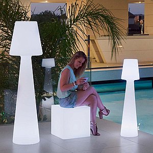 ��� ����� LOLA 200
