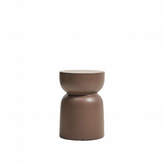 ����� �� Garbet Brown 32
